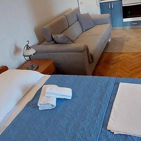 Apartmani Katarina Makarska Ngoại thất bức ảnh