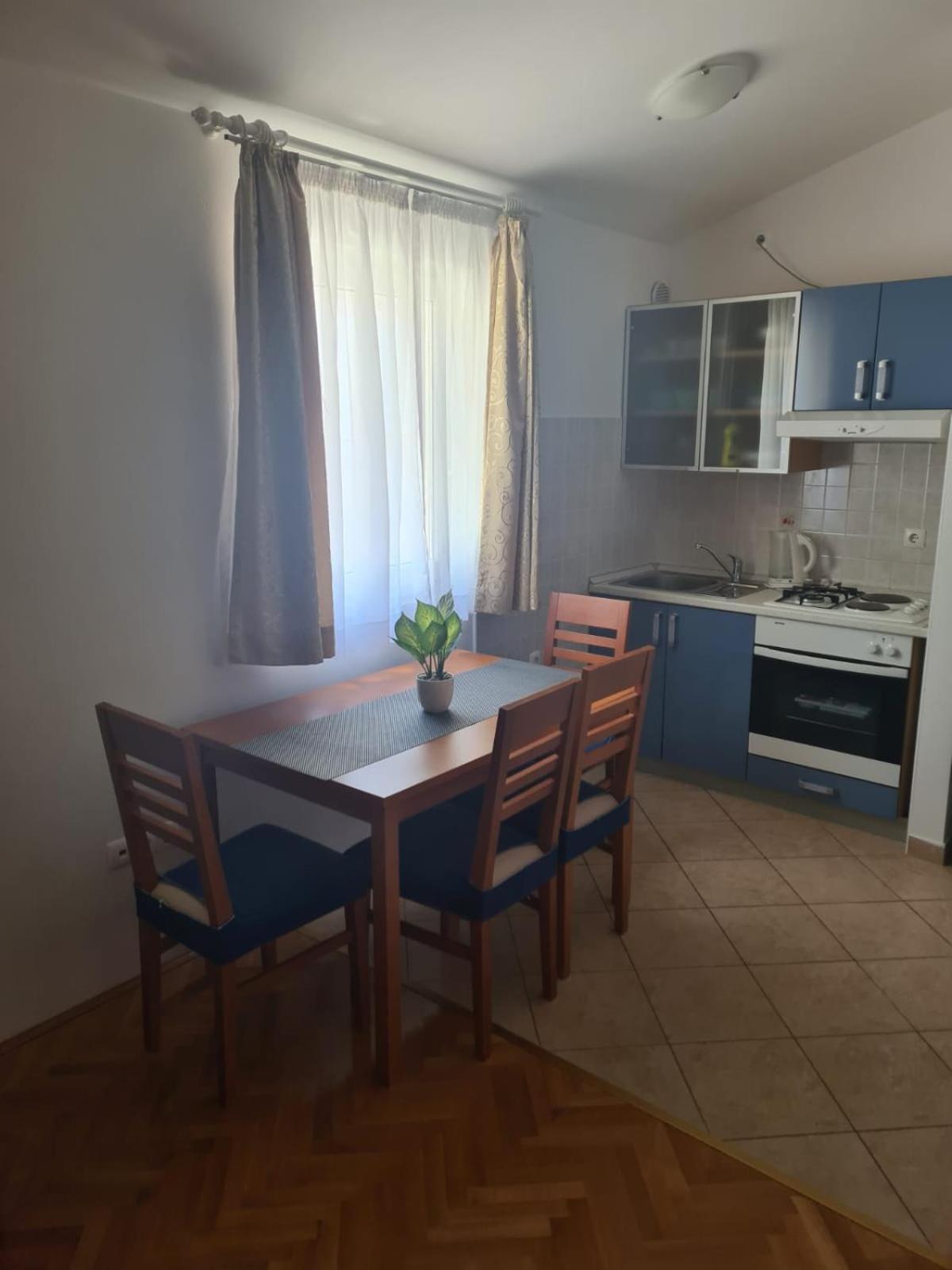 Apartmani Katarina Makarska Ngoại thất bức ảnh