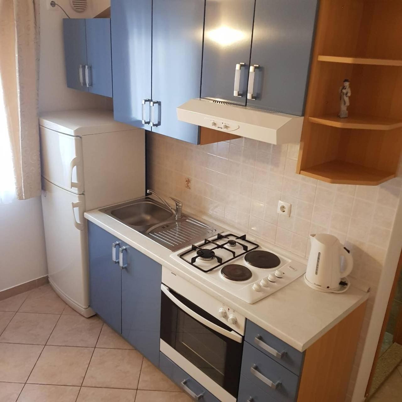 Apartmani Katarina Makarska Phòng bức ảnh