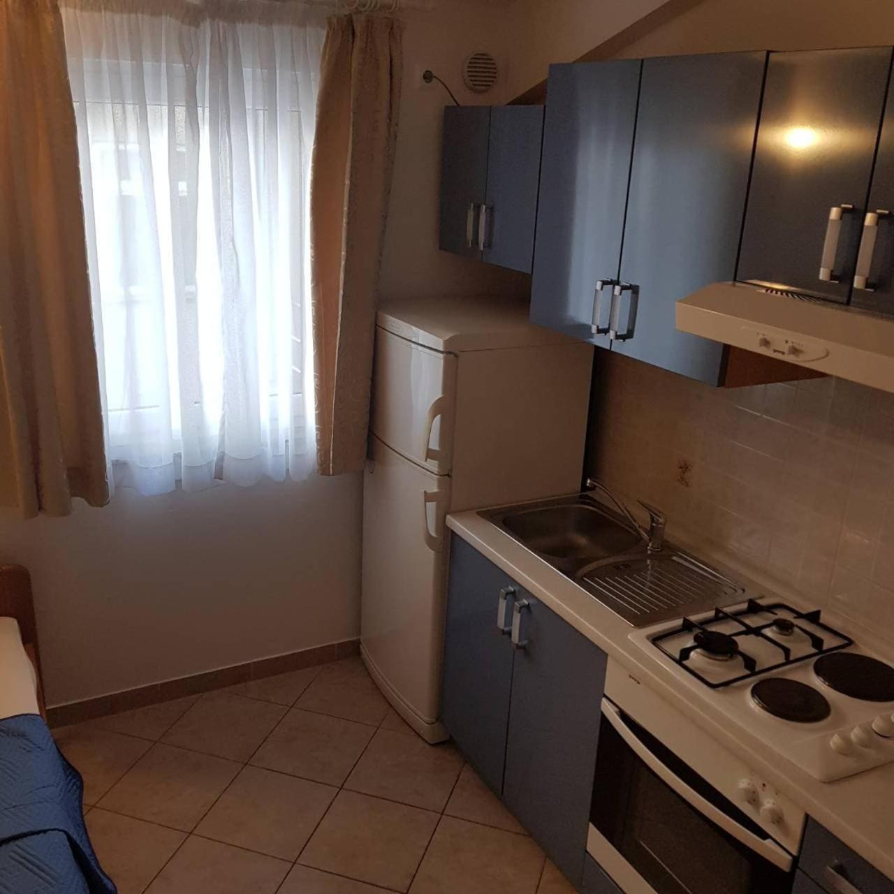 Apartmani Katarina Makarska Phòng bức ảnh